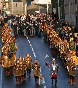 Guizer Jarl Roy Leask leads his 2008 Jarl Squad in the Marching on Tuesday morning. Photo courtesy of Millgaet media.